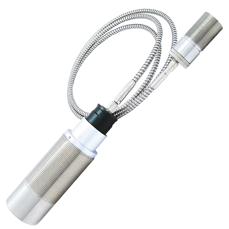 廣州華（huá）洪（hóng）IS-FO1400AD(400~1400℃) 光纖式單色在（zài）線式紅外測溫儀